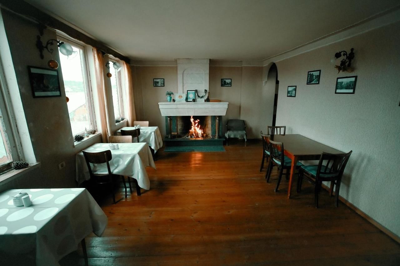 Отели типа «постель и завтрак» Guest House Old Kutaisi Кутаиси-10